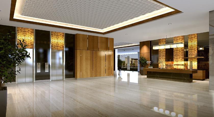 Golden City Hotel And Convention Center - Chse Certified Semarang Exterior photo