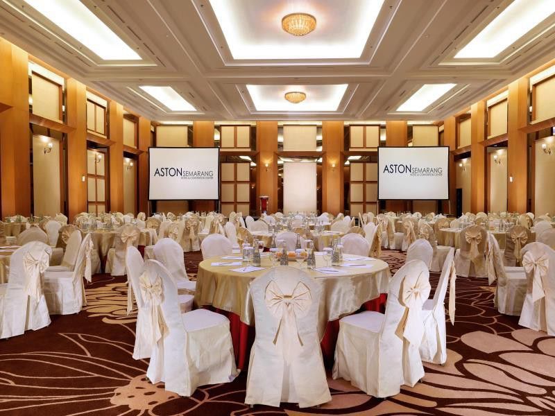 Golden City Hotel And Convention Center - Chse Certified Semarang Exterior photo